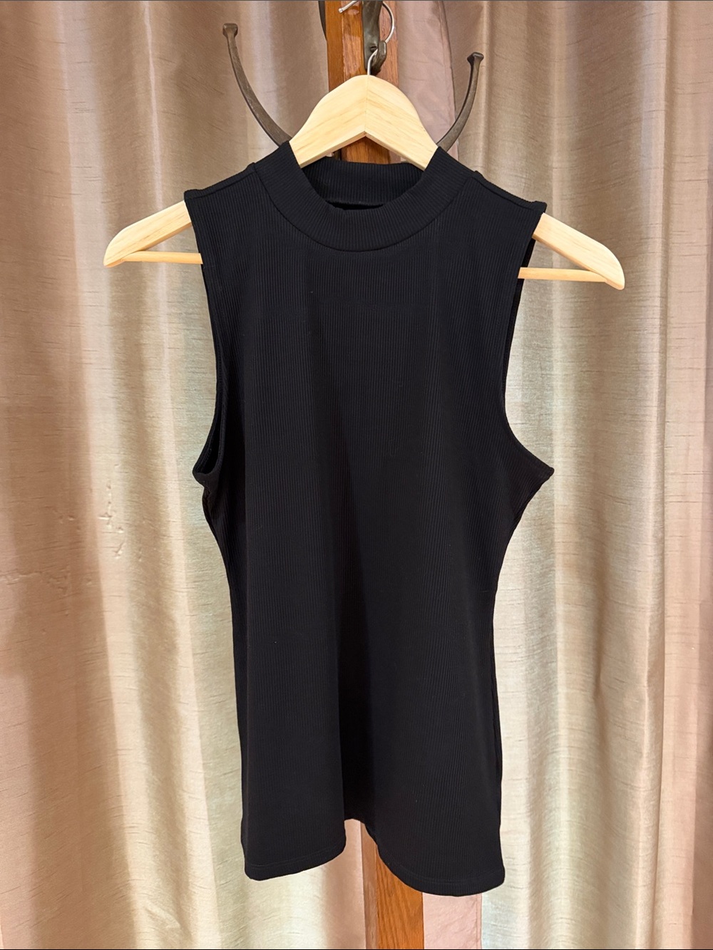 LOFT Black Ribbed Mock Neck Sleeveless Tank